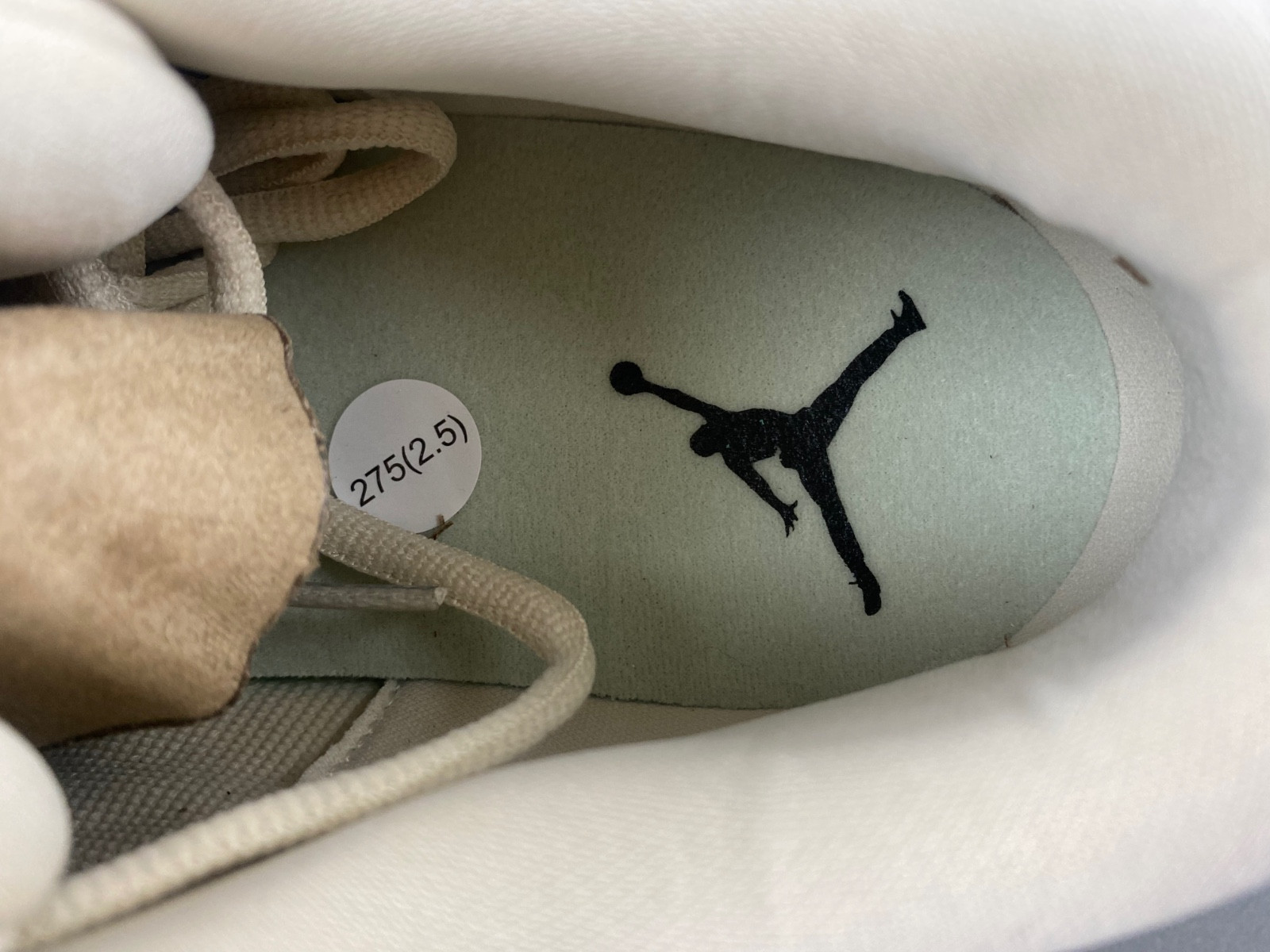 Air Jordan 4 RM HQ3441-110