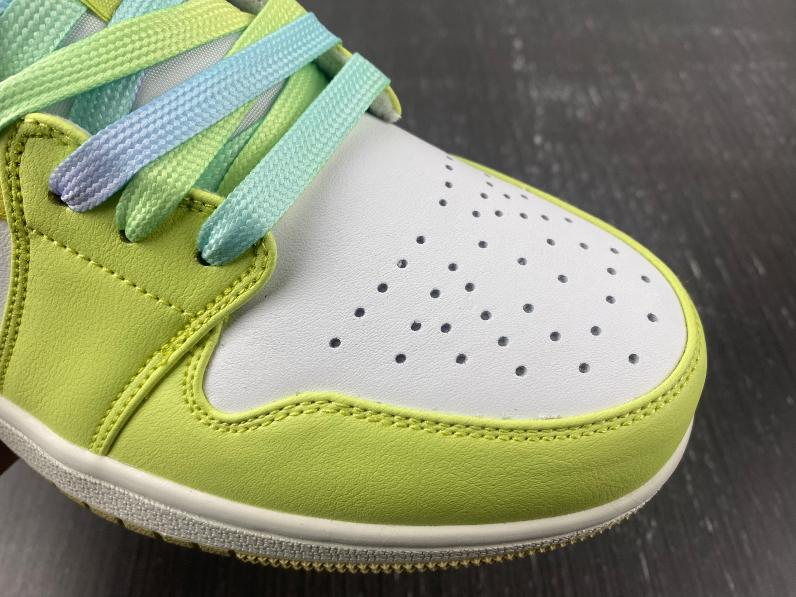 Jordan 1 Low Sail White Oil Green (W) FD9906-131