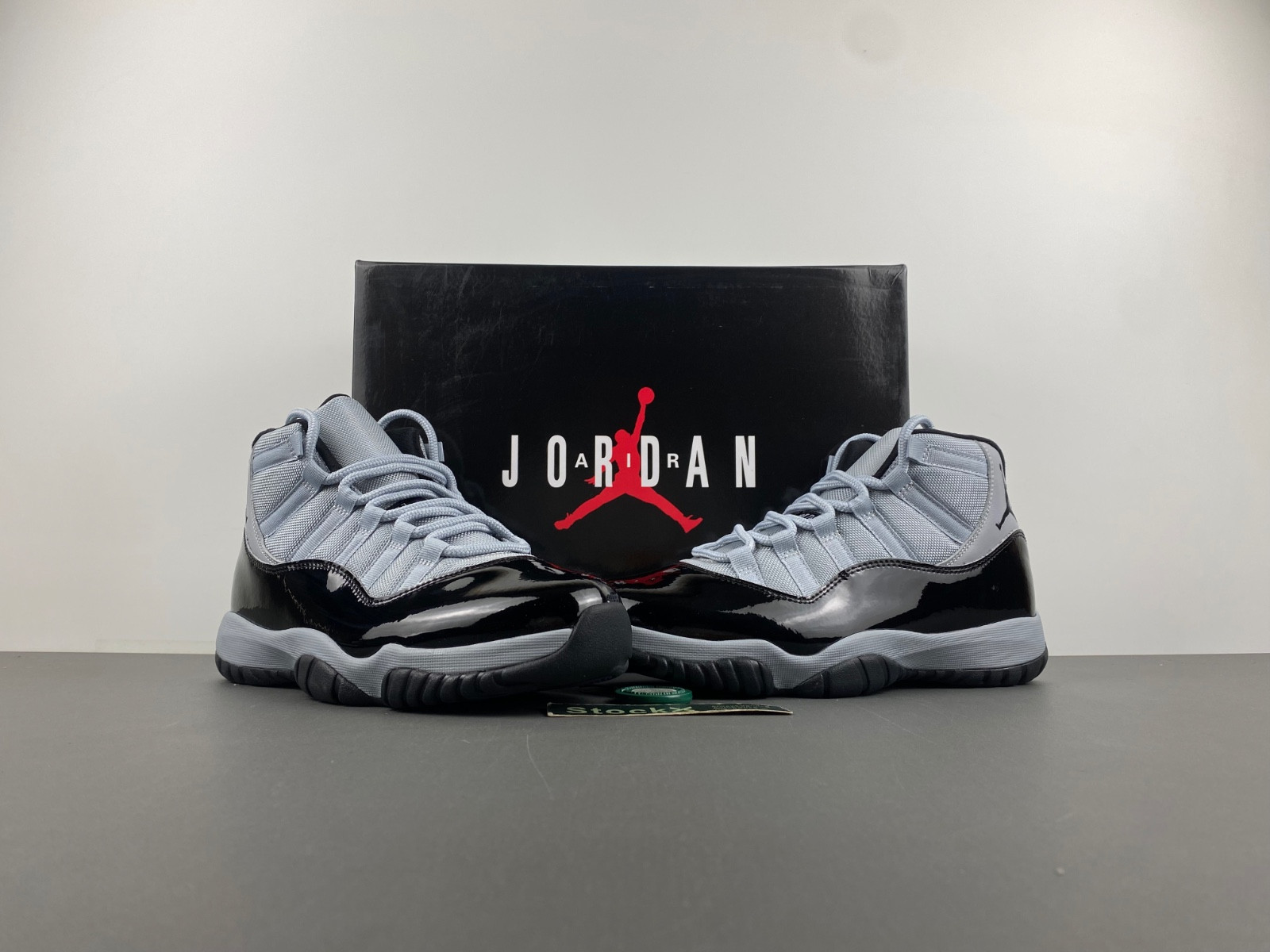Air Jordan 11 CT8012-6005