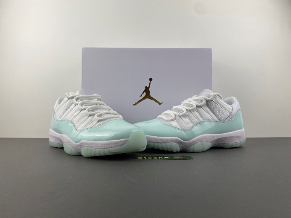 Air Jordan 11 Low “Igloo” (W) AH7860-103