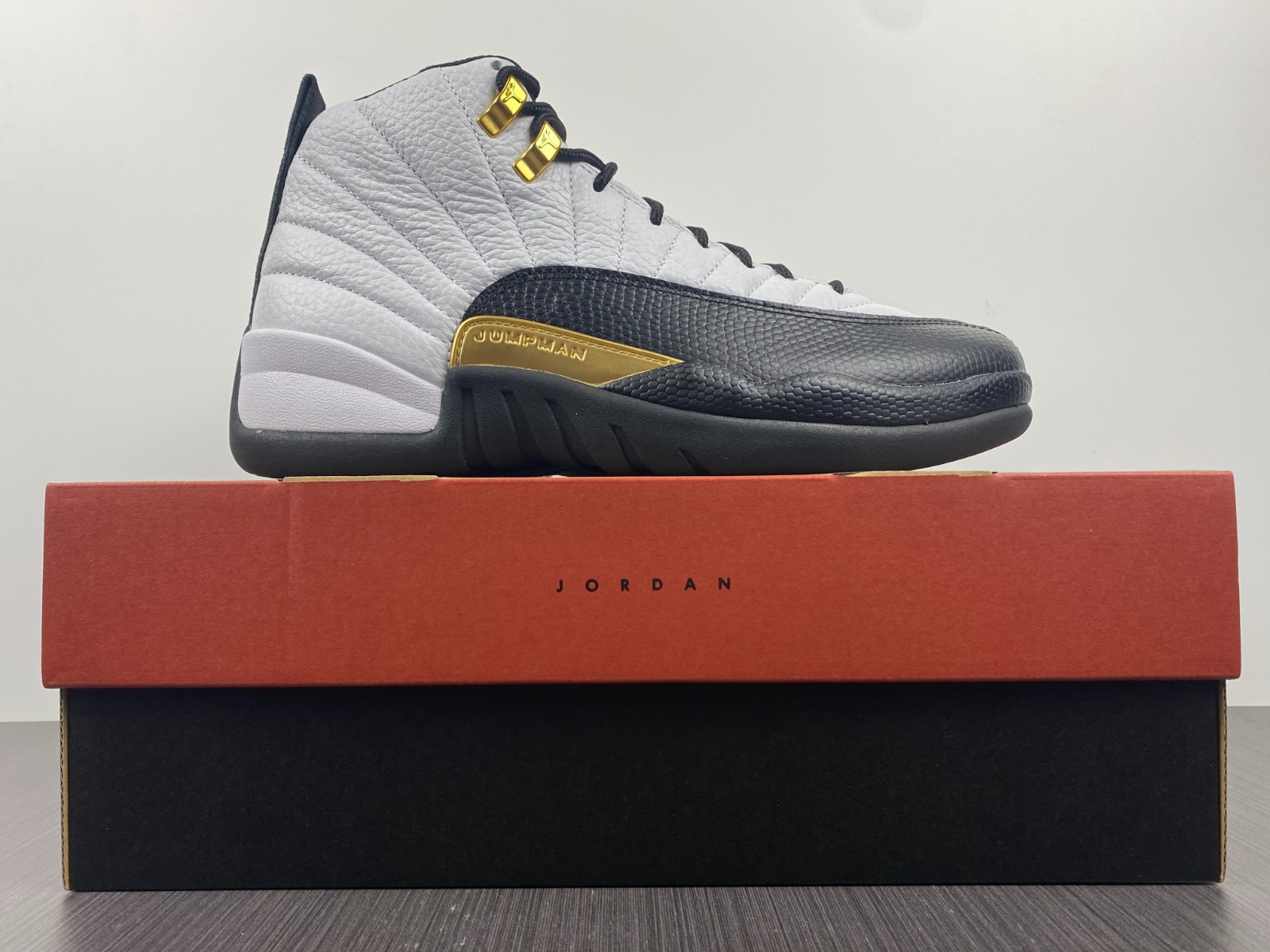 Air Jordan 12 “Royalty” CT8013-170