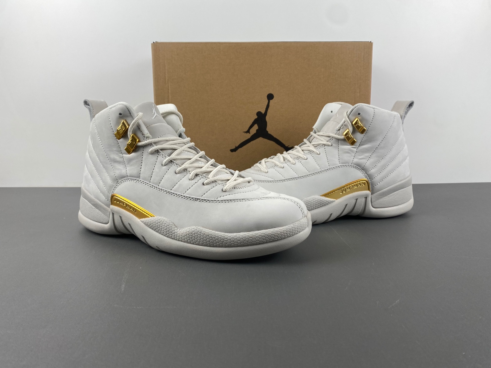 Air Jordan 12 WMNS “Phantom”  FD9101-007