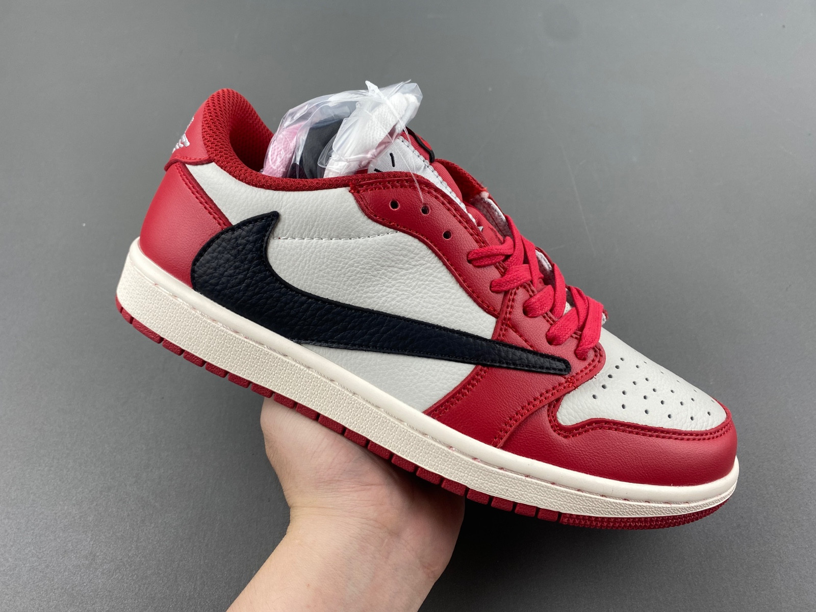 Air Jordan 1 Low “Sanddrift” HQ3440-101