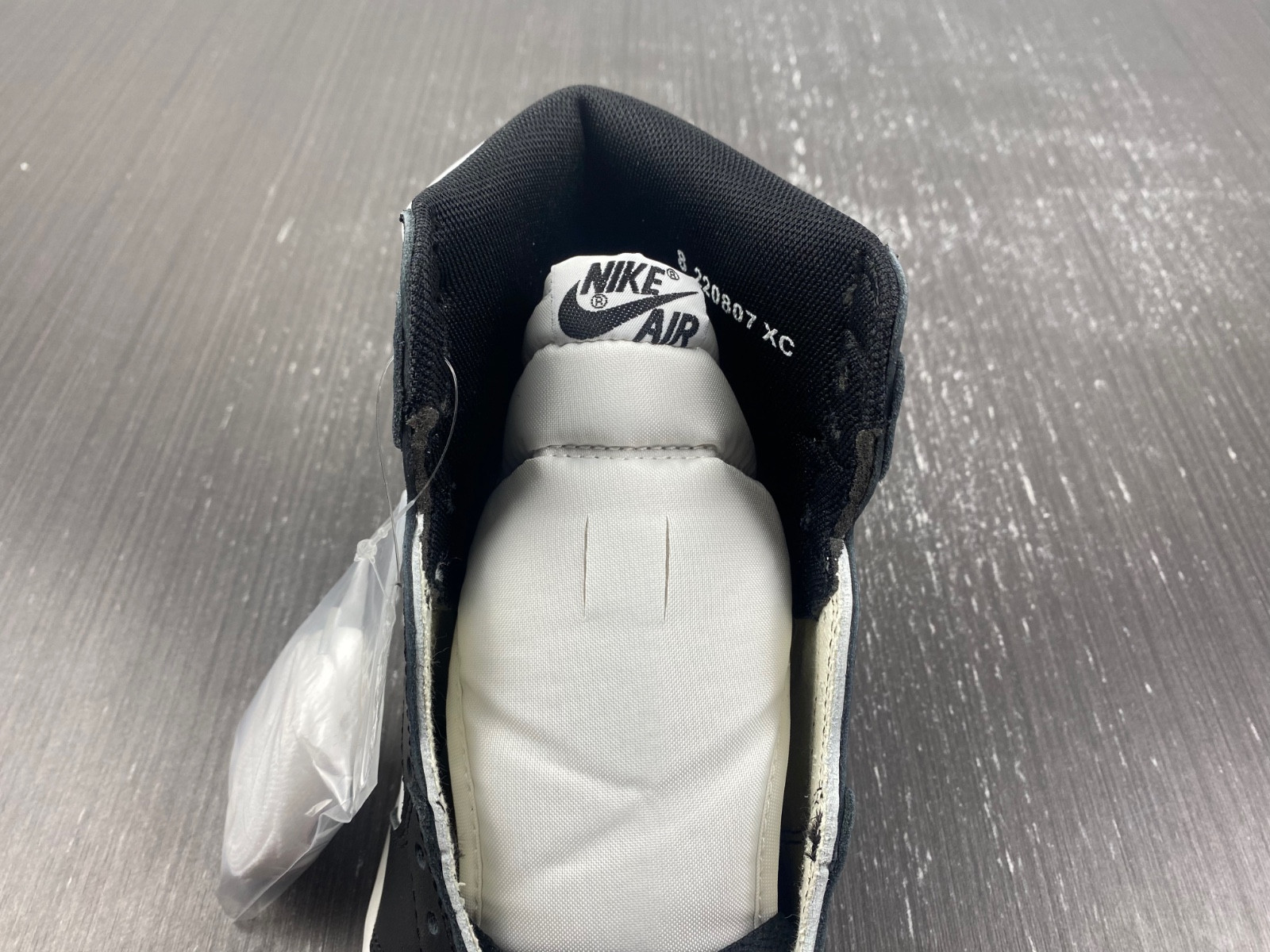 Jordan 1 Retro High 85 Black White (2023) BQ4422-001