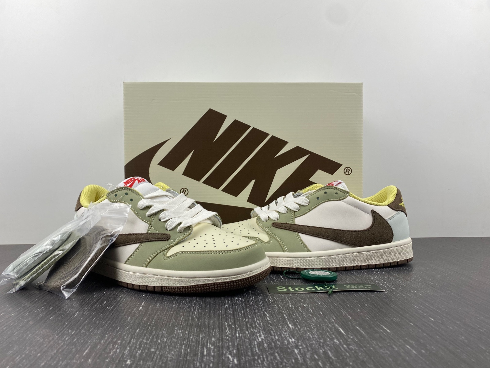 Air Jordan 1 Low DM7866-603