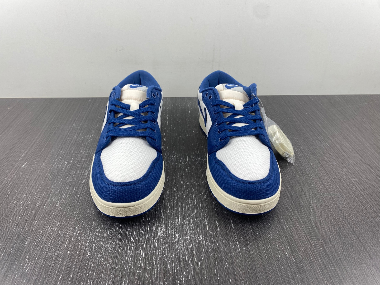 Air Jordan 1 KO Low “Dark Royal Blue” DX4981-103