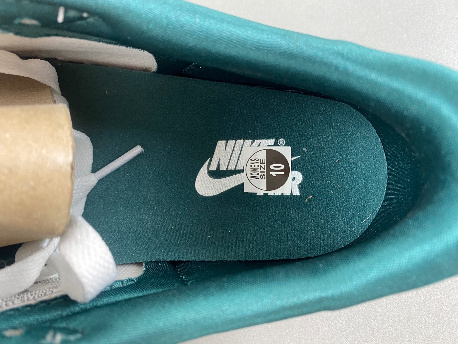 Air Jordan 1 Low OG WMNS “Oxidized Green” CZ0775-133