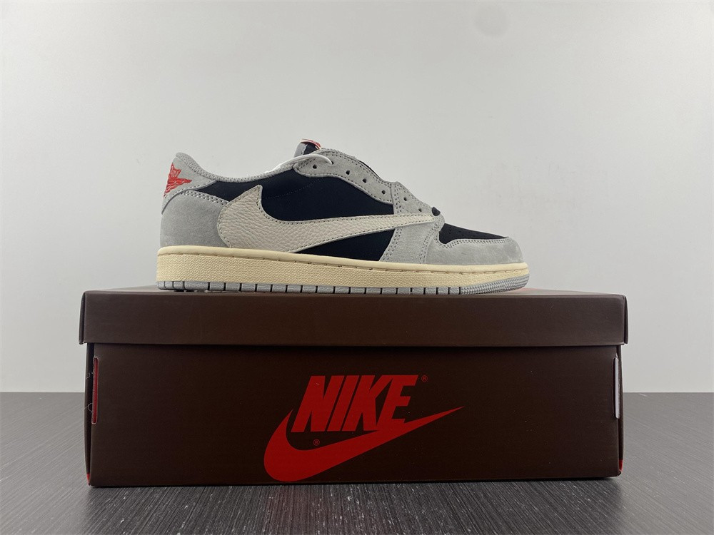 Air Jordan 1 Low DM7866-010-01