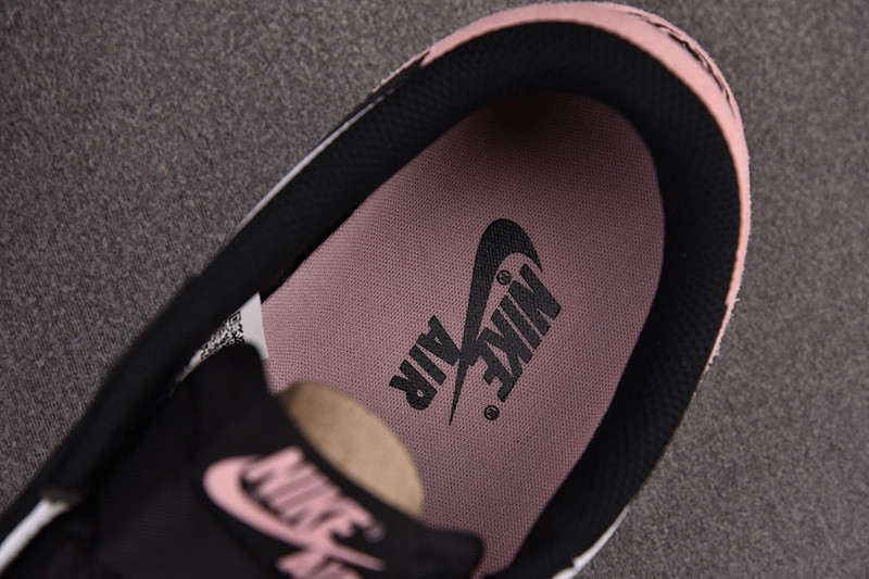 Air Jordan 1 Low OG “Bleached Coral” CZ0790-061