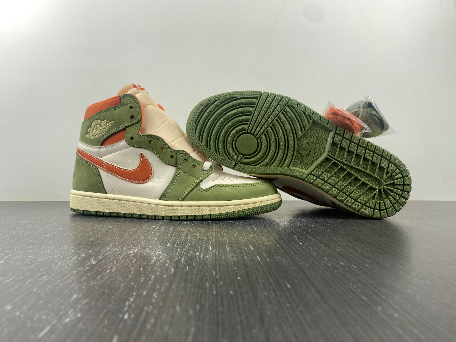 Air Jordan 1 High OG Craft “Celadon” FB9934-300
