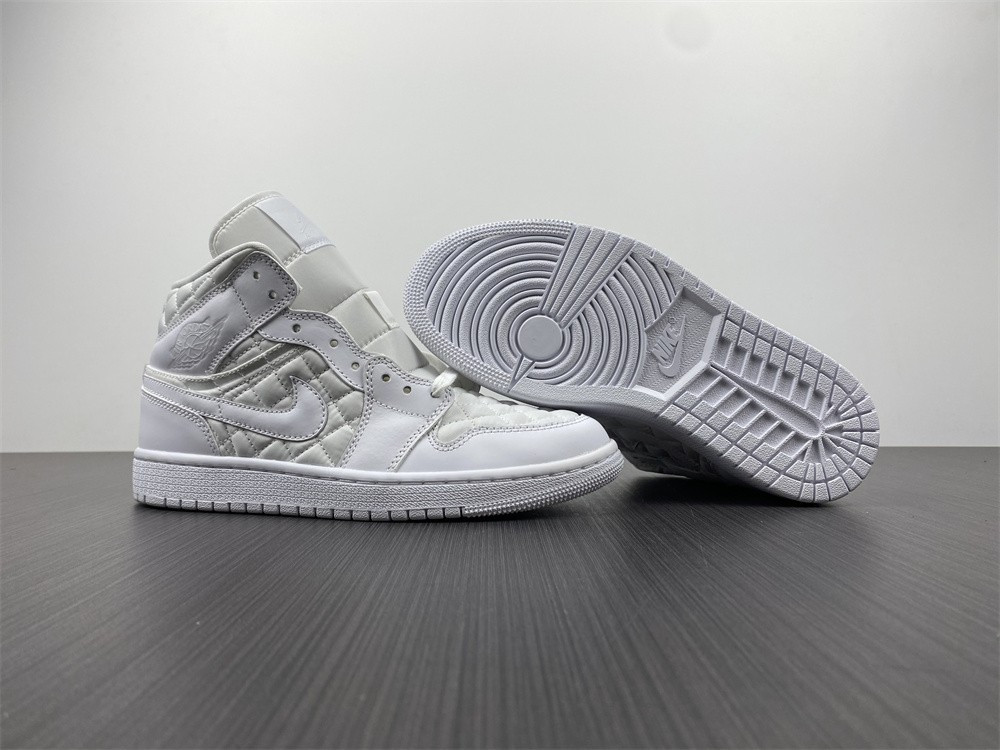 Air Jordan 1 Mid SE “White Quilted” DB6078-100