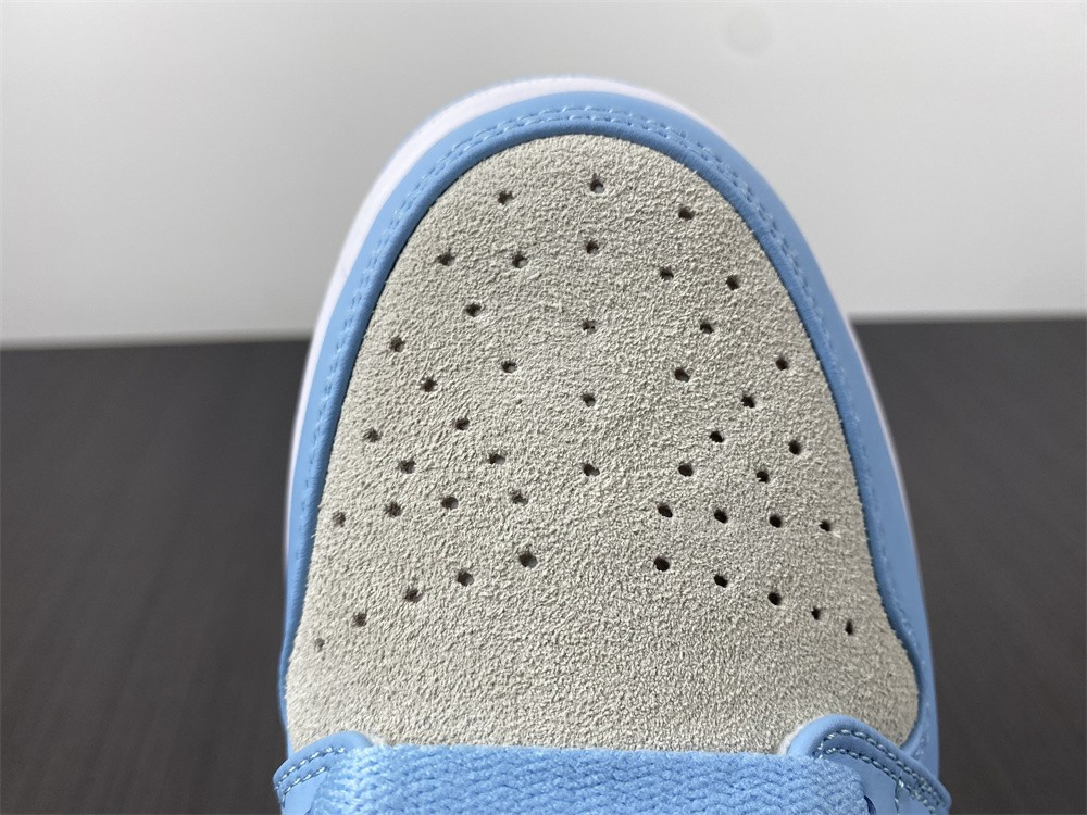 Air Jordan 1 Low University Blue 2.0 DC0774-050