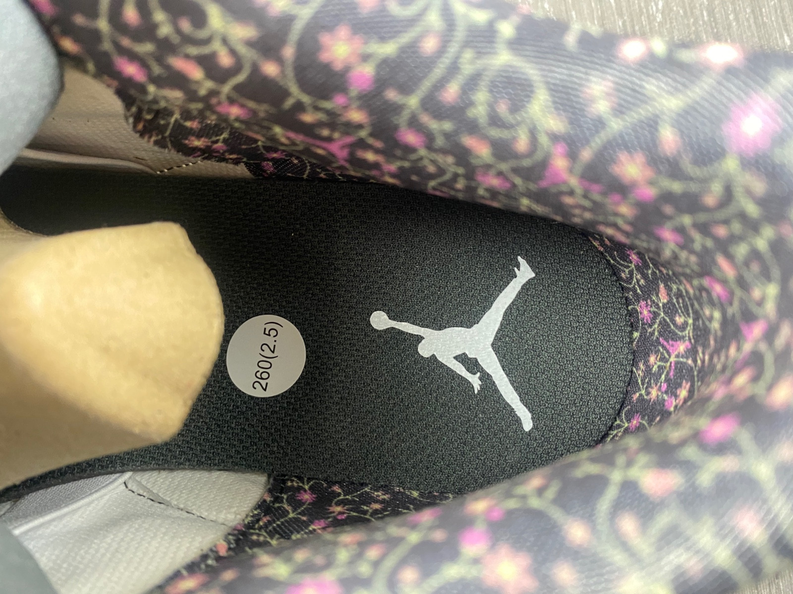 Air Jordan 3 GS “Vintage Floral” 441140-100