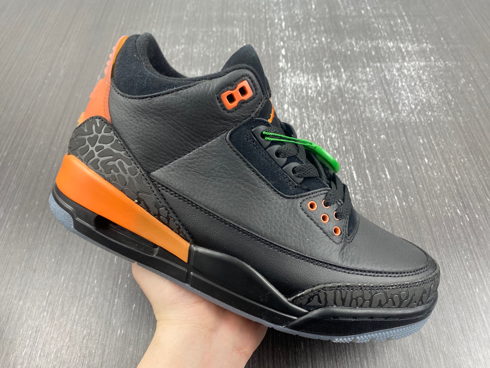 Air Jordan 3 CK9246-551