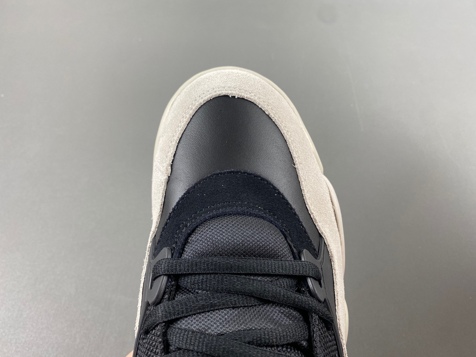 Air Jordan 4 RM FQ7939-001