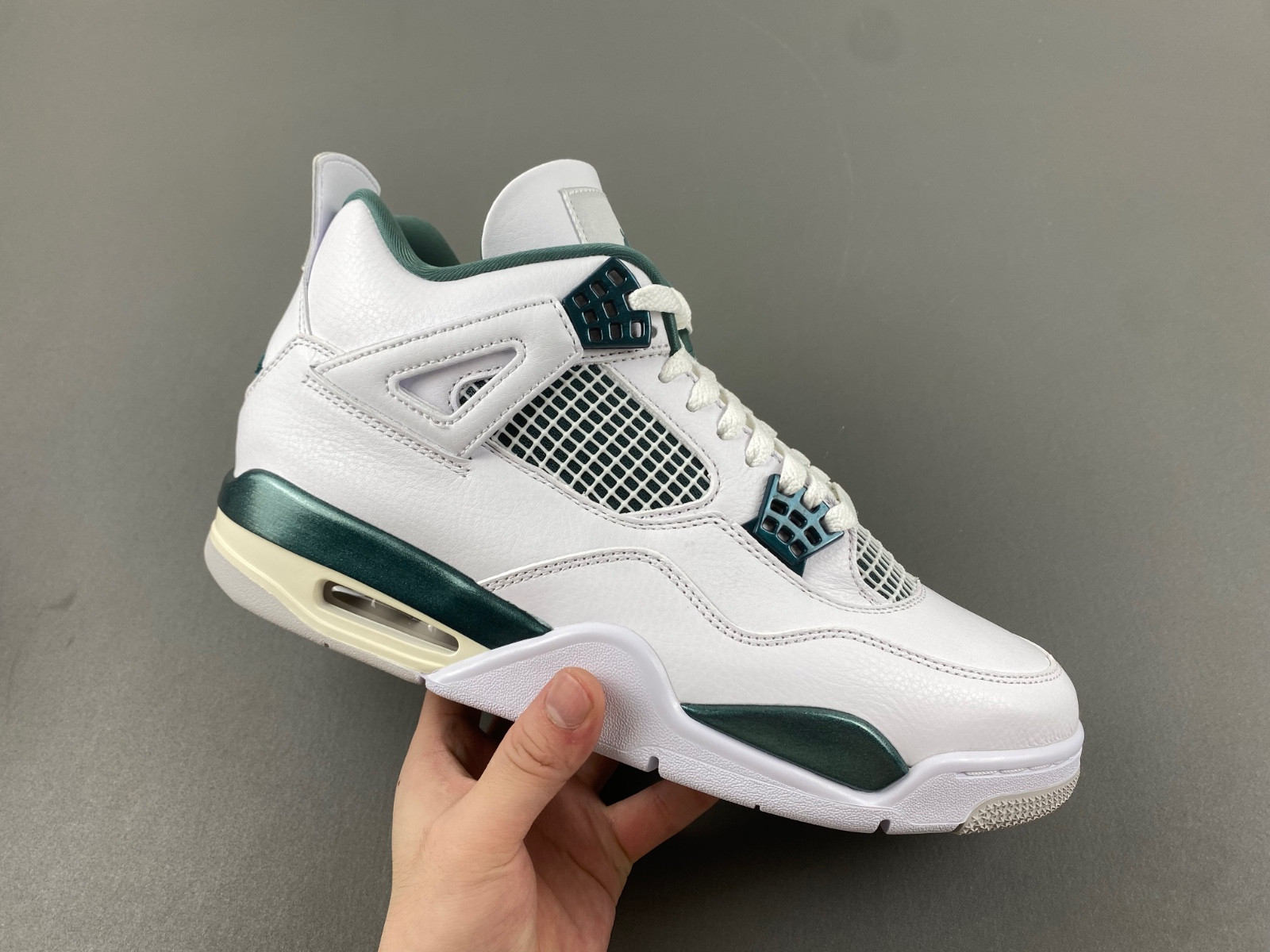 Air Jordan 4 “Oxidized Green” FQ8138-103