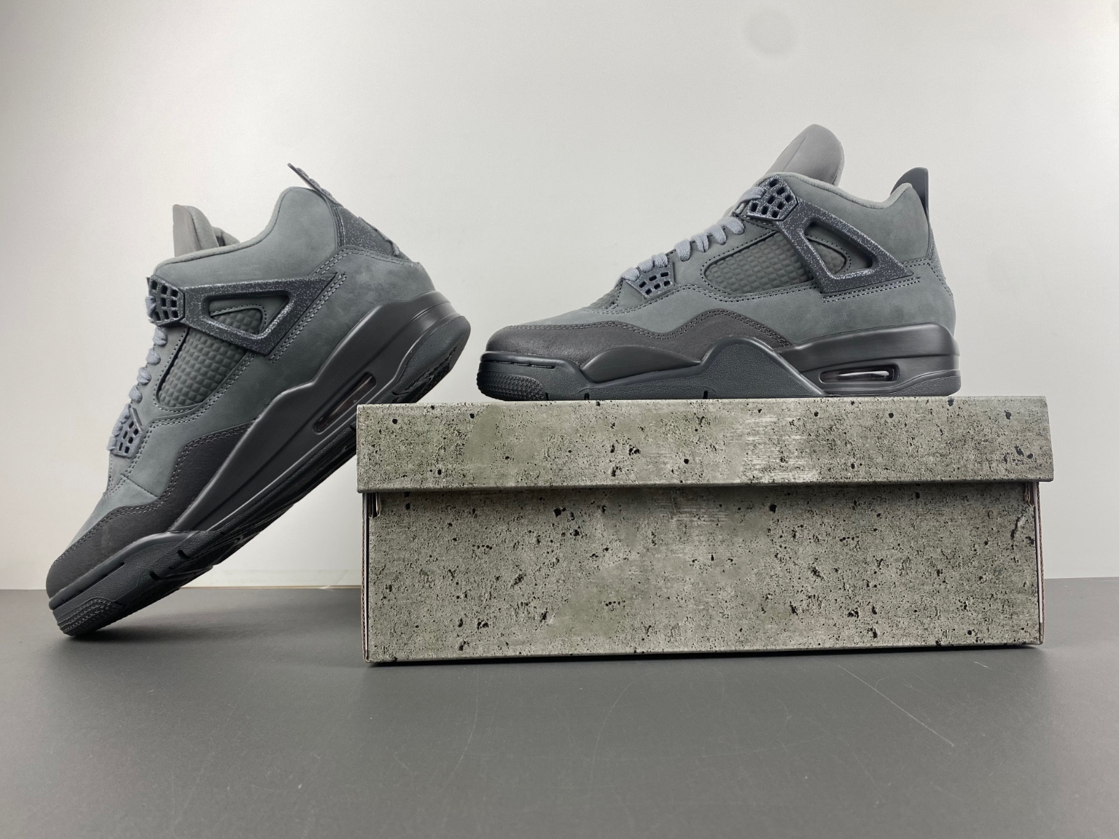 Air Jordan 4 SE “Paris Olympics” FQ7928-001