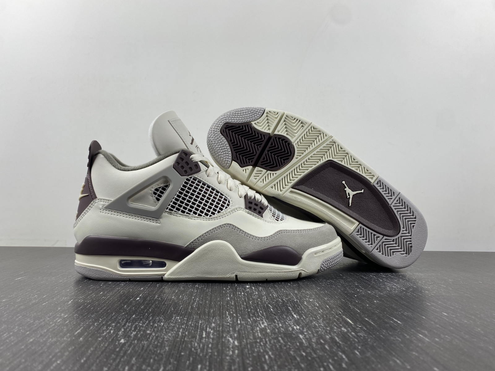 A Ma Maniere x Air Jordan 4 “Phantom” FZ4810-001