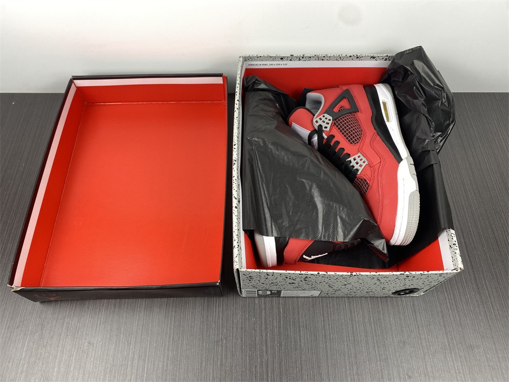 Air Jordan 4 “Red Bull” 308497-603