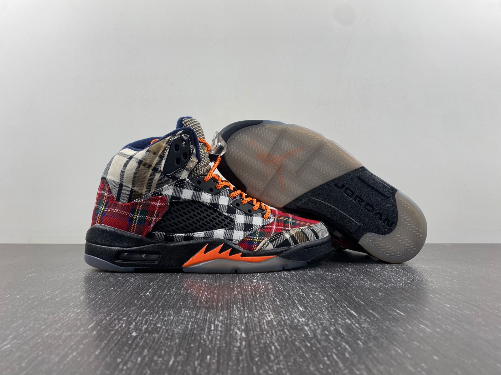 Air Jordan 5 GS “Plaid” FD4814-008
