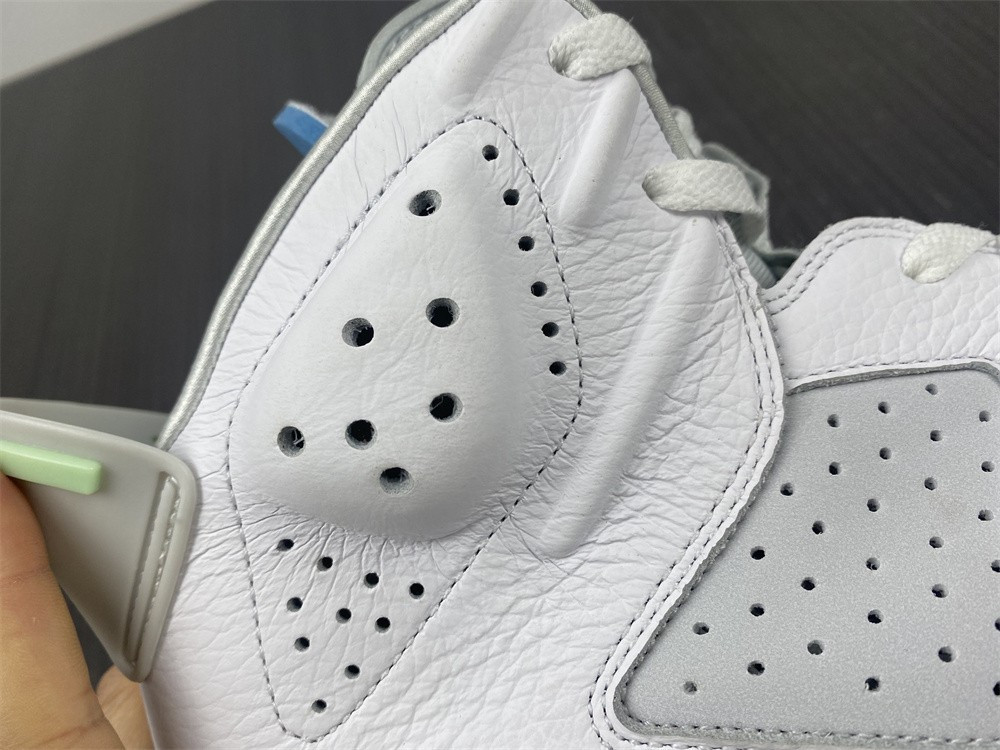 nike air jordan 6 “T*f*ny” dq4914-103