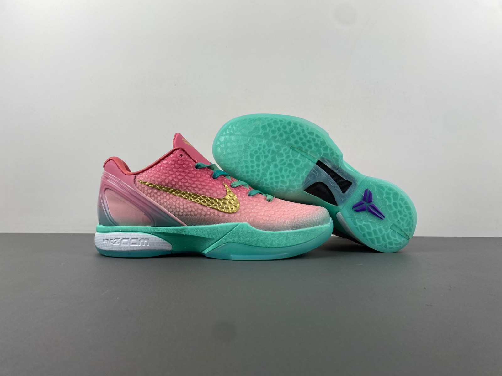 Zoom Kobe 6 CM2190-201