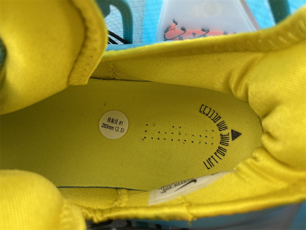 Nike LeBron 19 DC9338-400