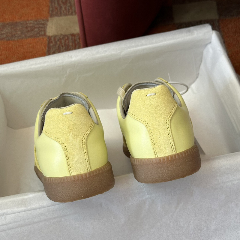 ma*s*n Ma*i*la sneakers