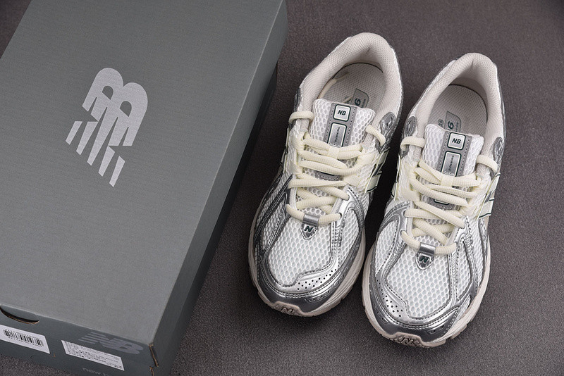 New Balance NB 1906R M1906REE