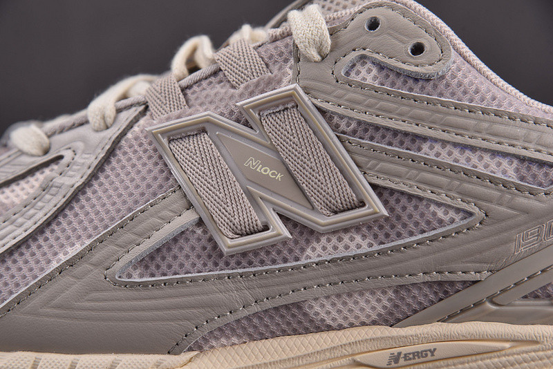 New Balance NB 1906R  M1906RPA