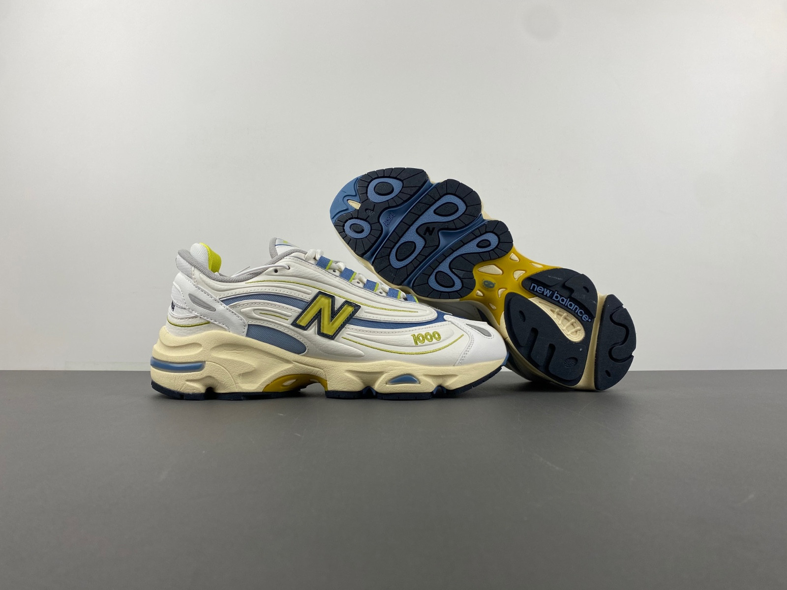 New New Balance M1000CA1