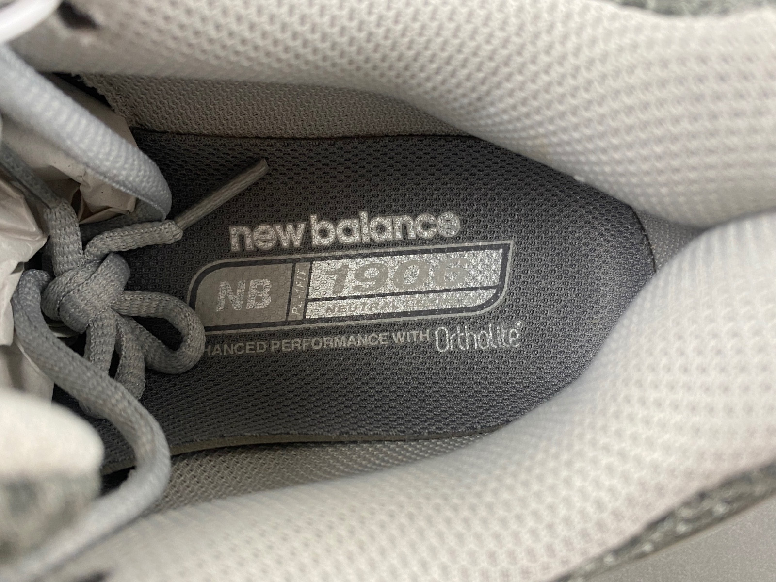 New Balance M1906REH