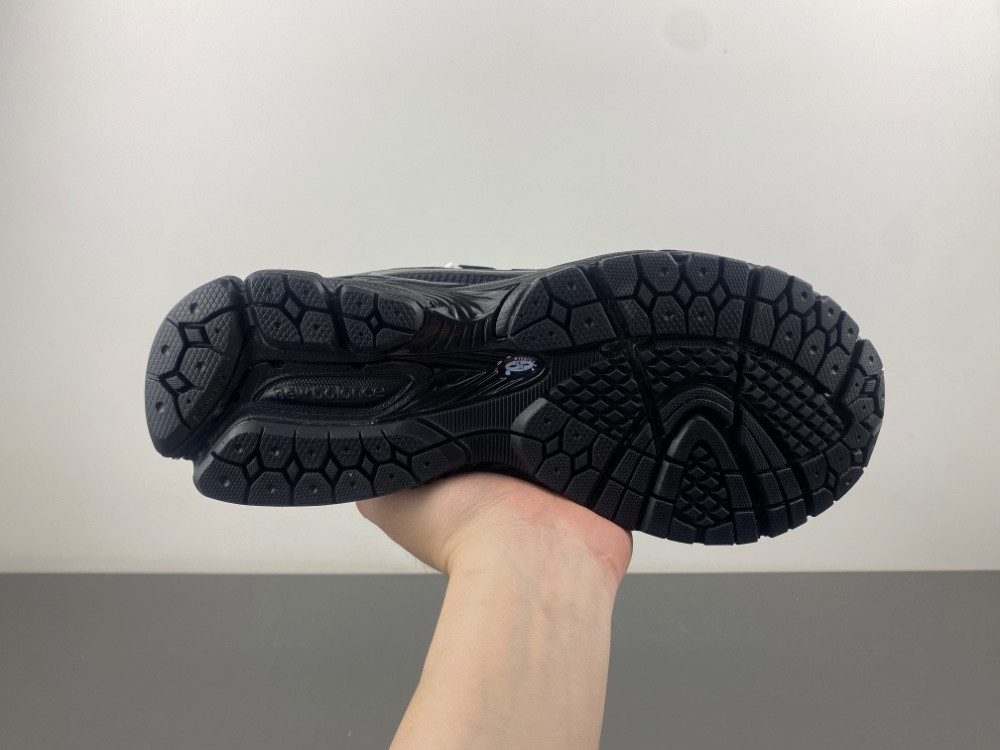 New Balance 9060 M1906RBB