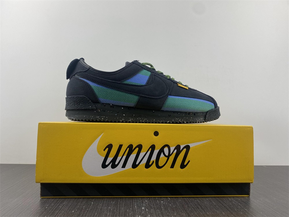 Nike Cortez Union Off Noir  DR1413-001