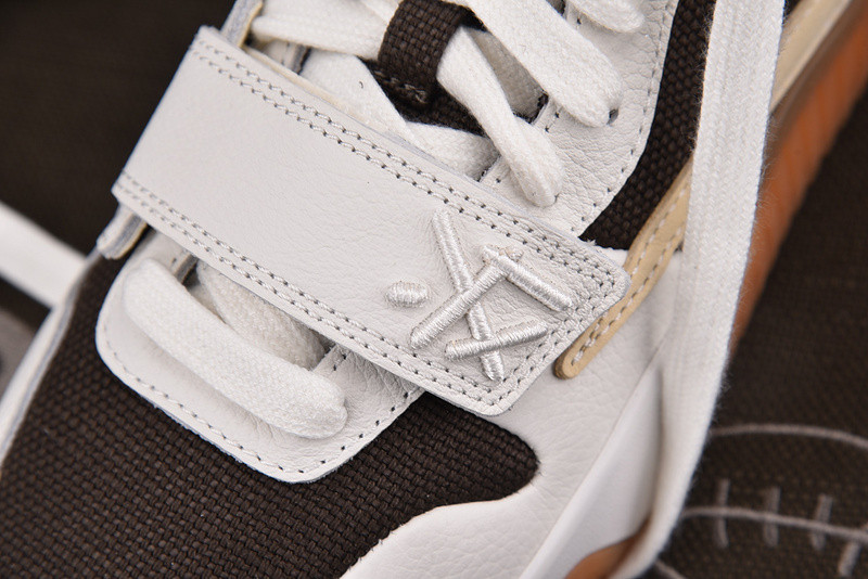 Travis Scott x Jordan Jumpman  FZ8117-100