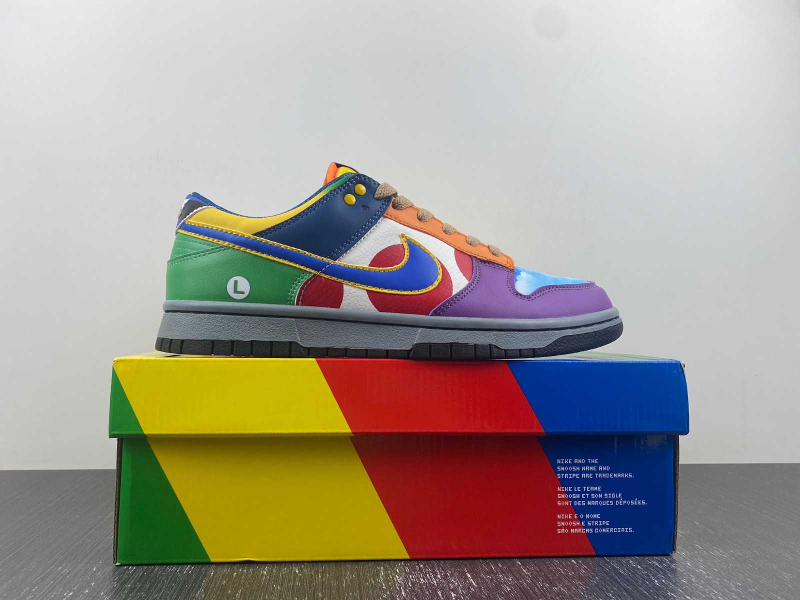 Nike Dunk Low DH0952-100-01