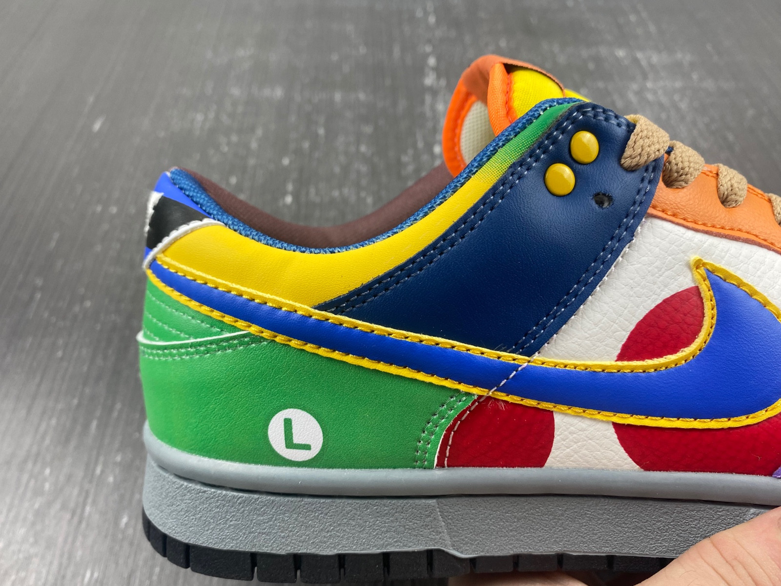 Nike Dunk Low DH0952-100-01