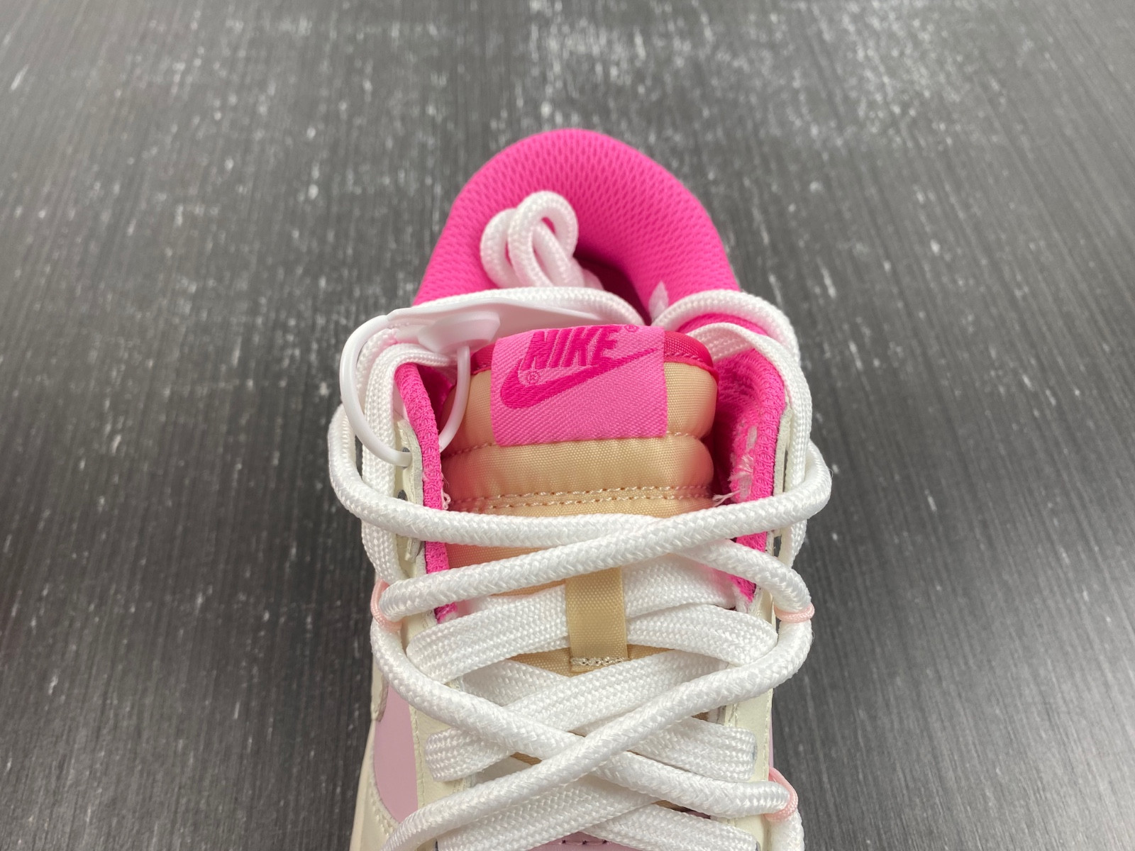 Nike Dunk Low DH9765-200-01