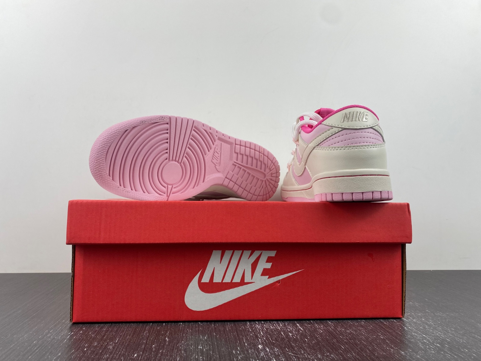 Nike Dunk Low DH9765-200-01