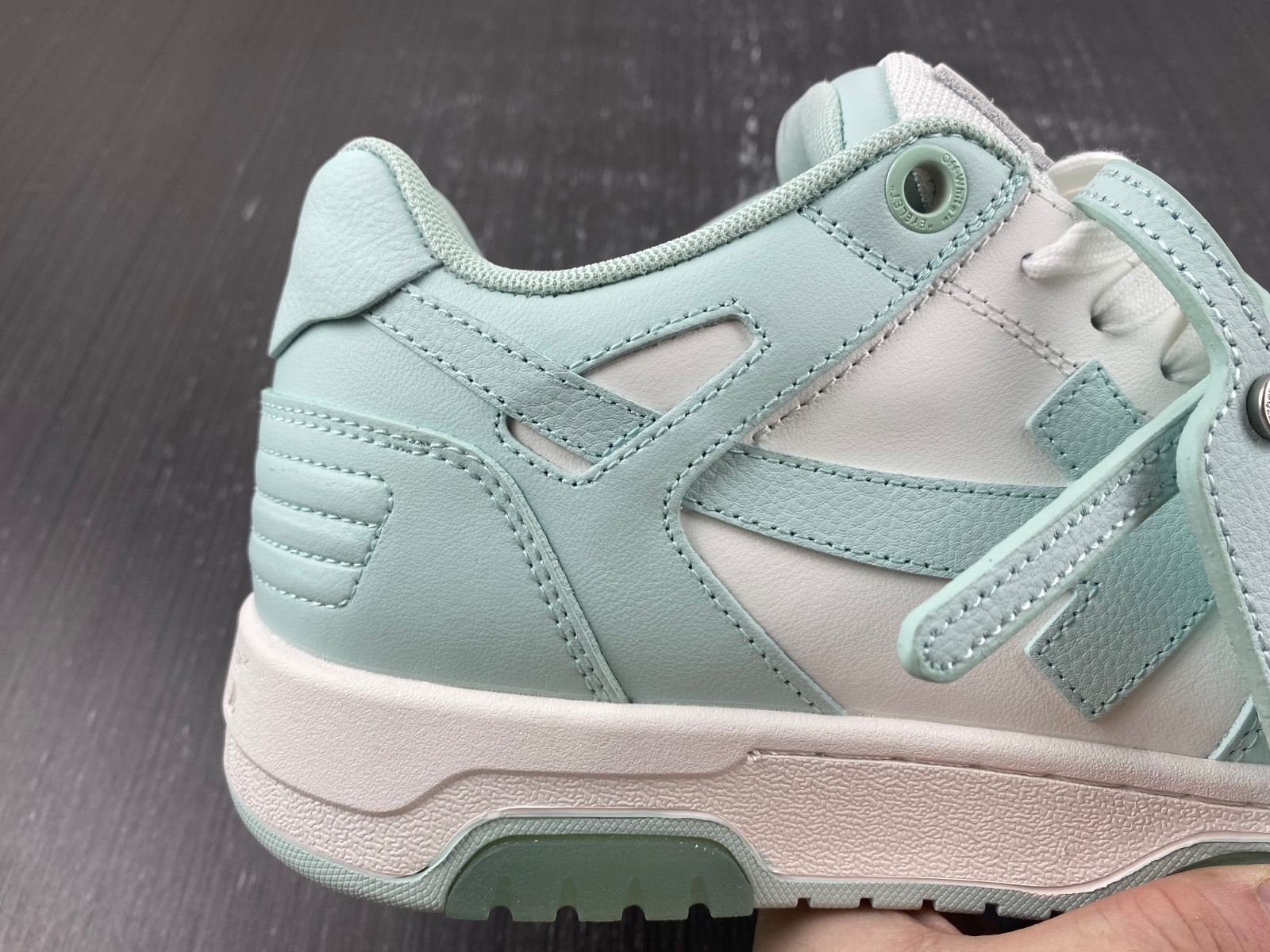 Off White GYM Sneaker