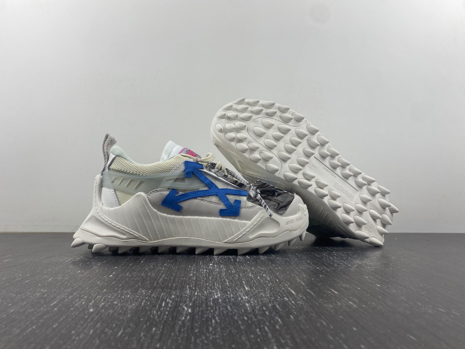 Off White ODSY-1000 Sneaker