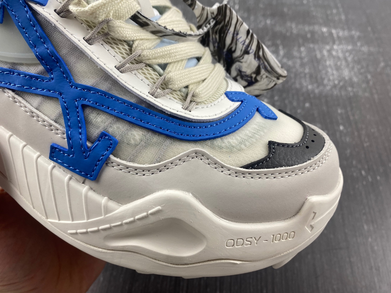 Off White ODSY-1000 Sneaker