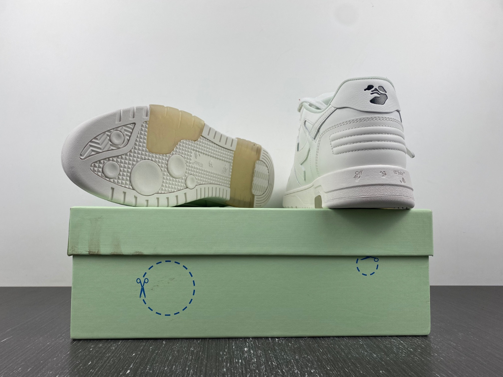 Off White GYM Sneaker