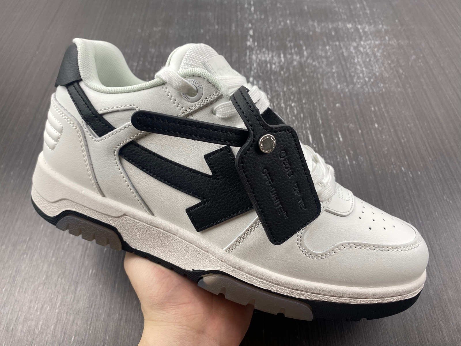 Off White GYM Sneaker