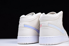 Nike Air Jordan 1 Retro High Soh Womens four Lace Options 555112 -035