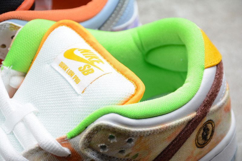 Nike SB Dunk Low “CNY” CV1628-800