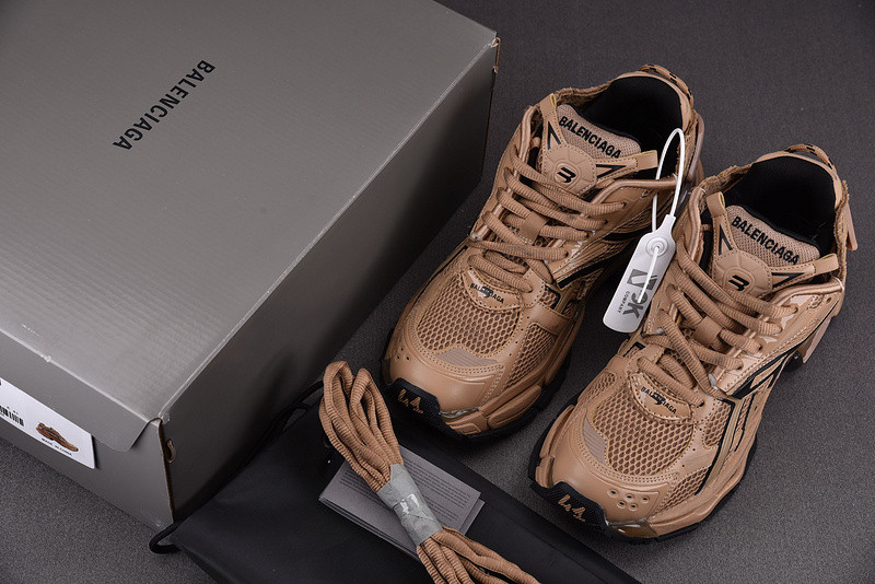 Ba*len*cia*ga runner 677403 w1ra8 0125